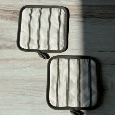 Classic Striped Pot Holder (Set of 2)