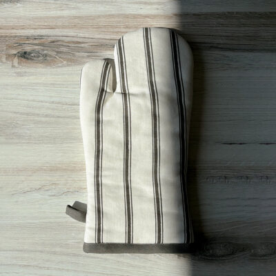 Classic Striped Oven Mitt